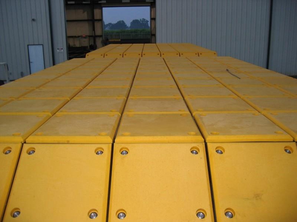 港口、碼頭專用護舷板